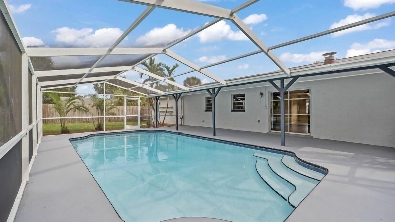 Photo of Outdoor in West Melbourne