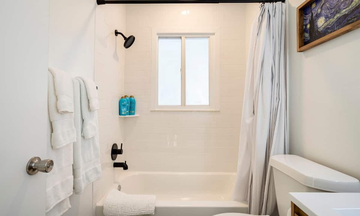 Photo of Bathroom in North East Park