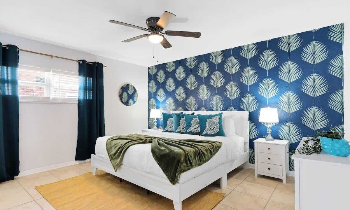 Photo of Bedroom in Indian Harbour Beach