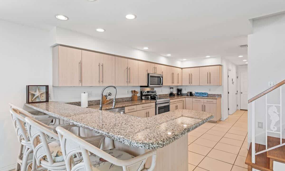 Photo of Kitchen in Redington Beach