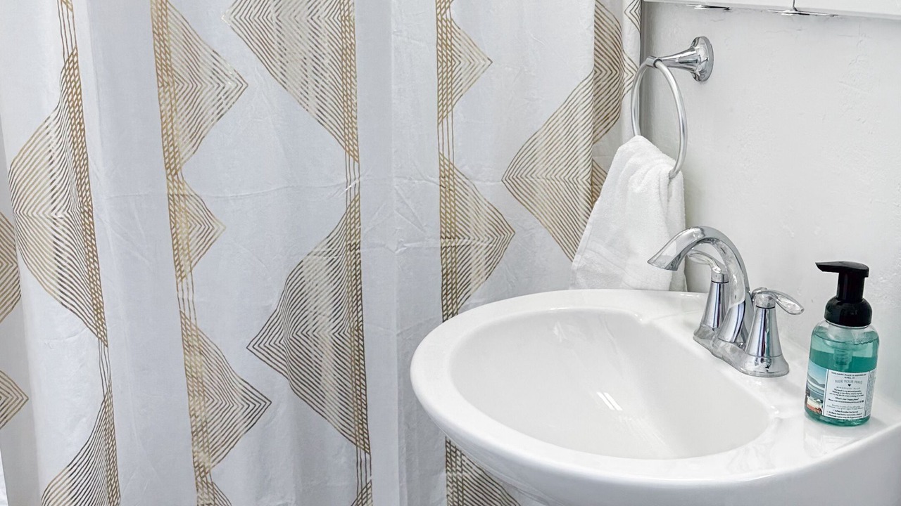 Photo of Bathroom in Seminole
