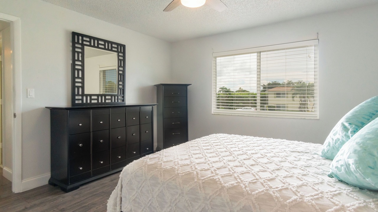 Photo of Bedroom in East Naples