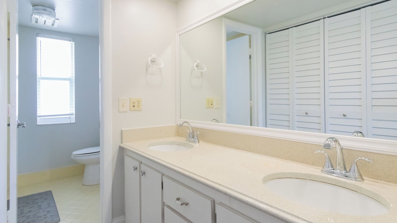 Photo of Bathroom in East Naples