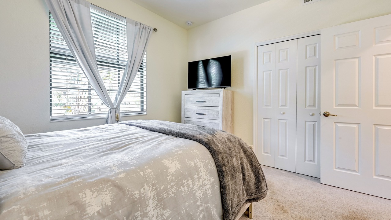 Photo of Bedroom in Lakewood Ranch