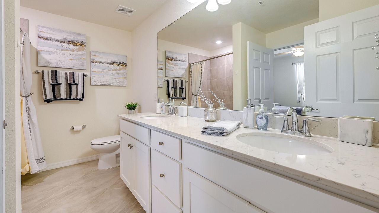 Photo of Bathroom in Lakewood Ranch