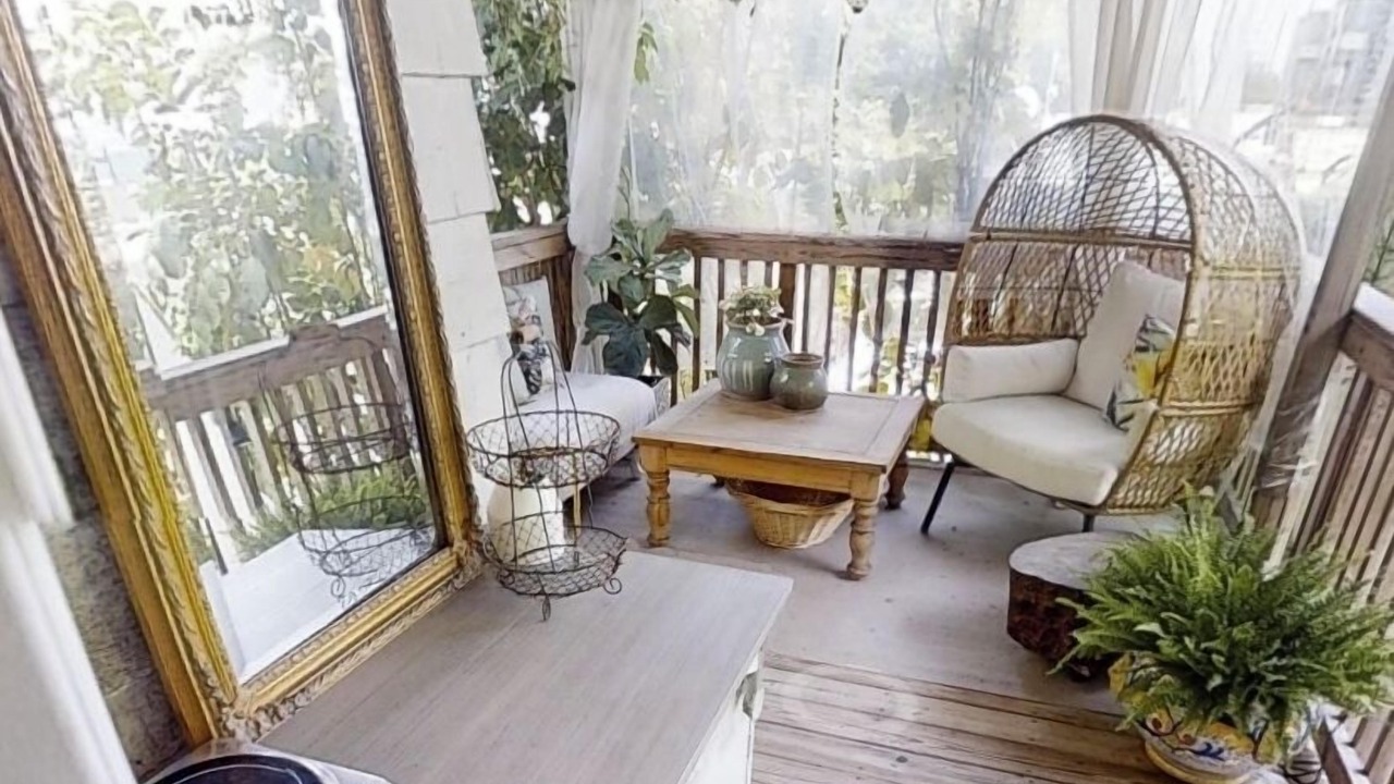 Photo of Patio Balcony in Northeast Miami