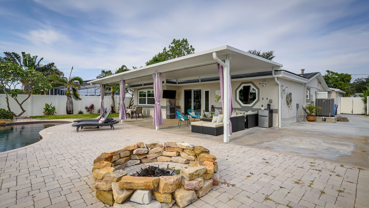 Photo of Patio Balcony in Riviera Bay