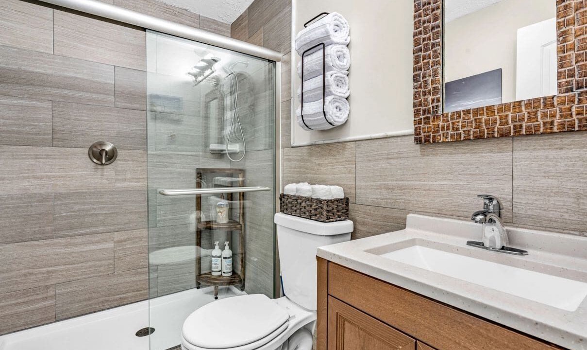 Photo of Bathroom in Marathon