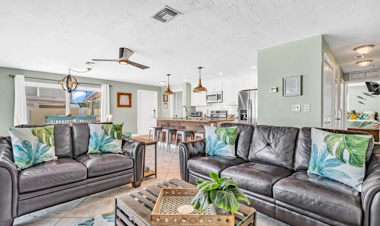 Photo of Livingroom in Marathon