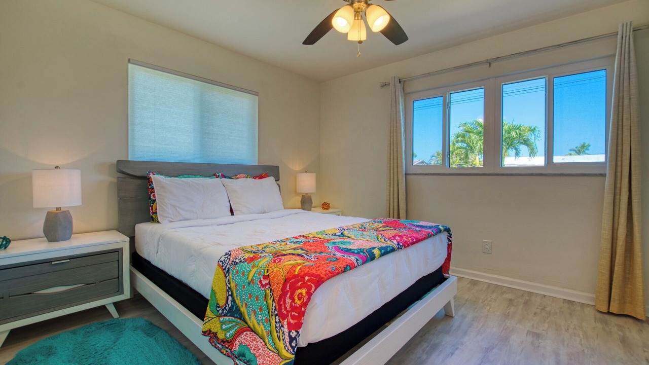 Photo of Bedroom in Yacht Club