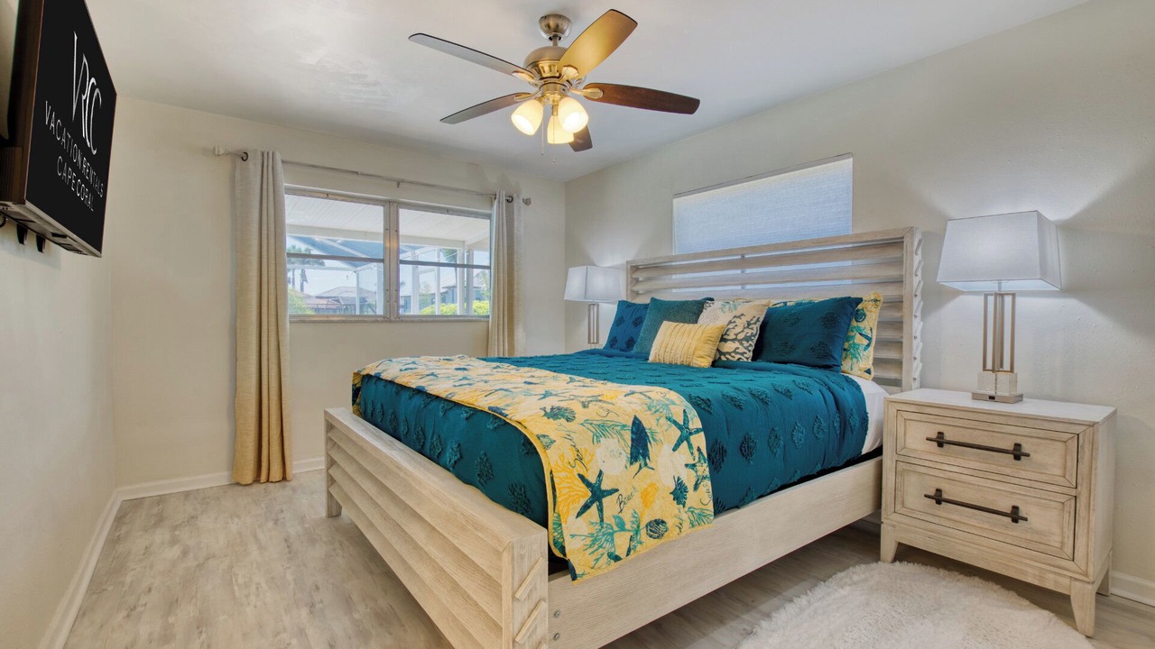 Photo of Bedroom in Yacht Club