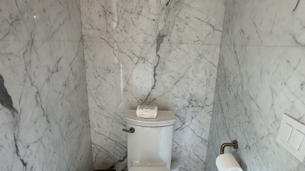 Photo of Bathroom in Marathon