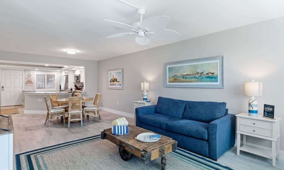 Photo of Livingroom in Sanibel