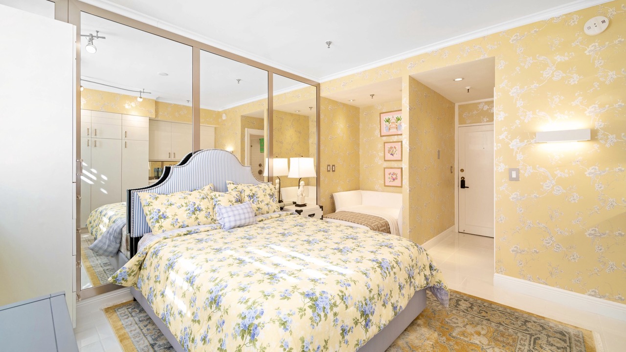 Photo of Bedroom in Palm Beach