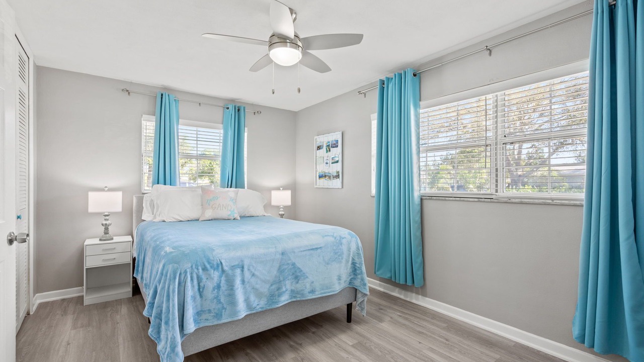 Photo of Bedroom in Greater Pinellas Point