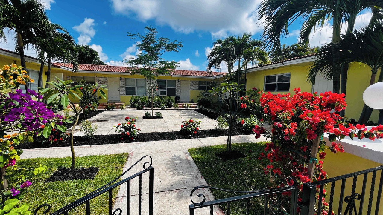 Photo of Outdoor in Northeast Miami