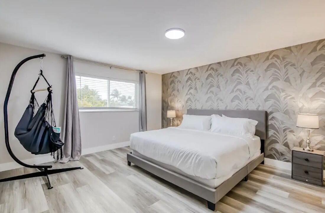 Photo of Bedroom in Palm Beach Shores