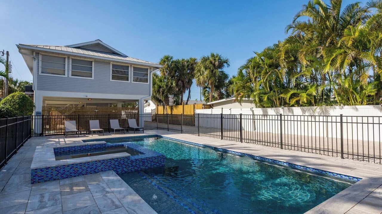 Photo of Outdoor in Holmes Beach