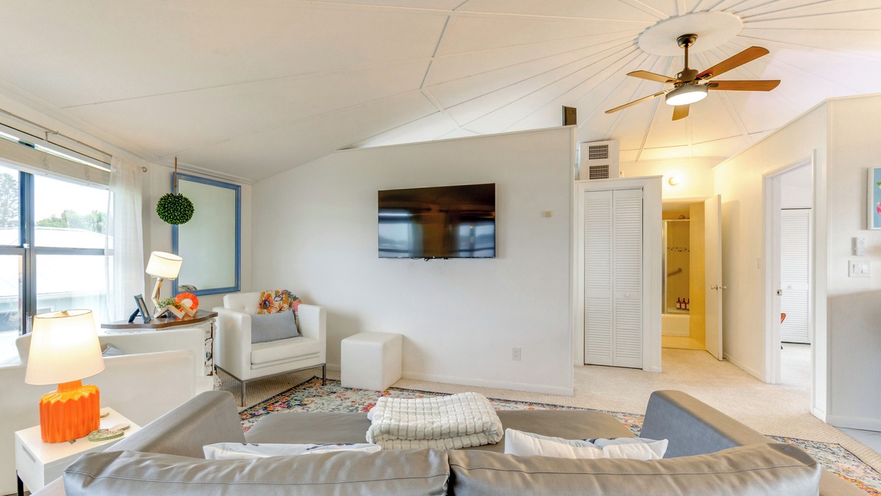 Photo of Livingroom in Highland