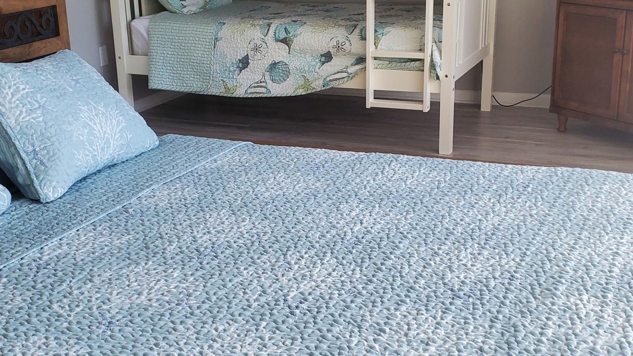 Photo of Bedroom in Yacht Club