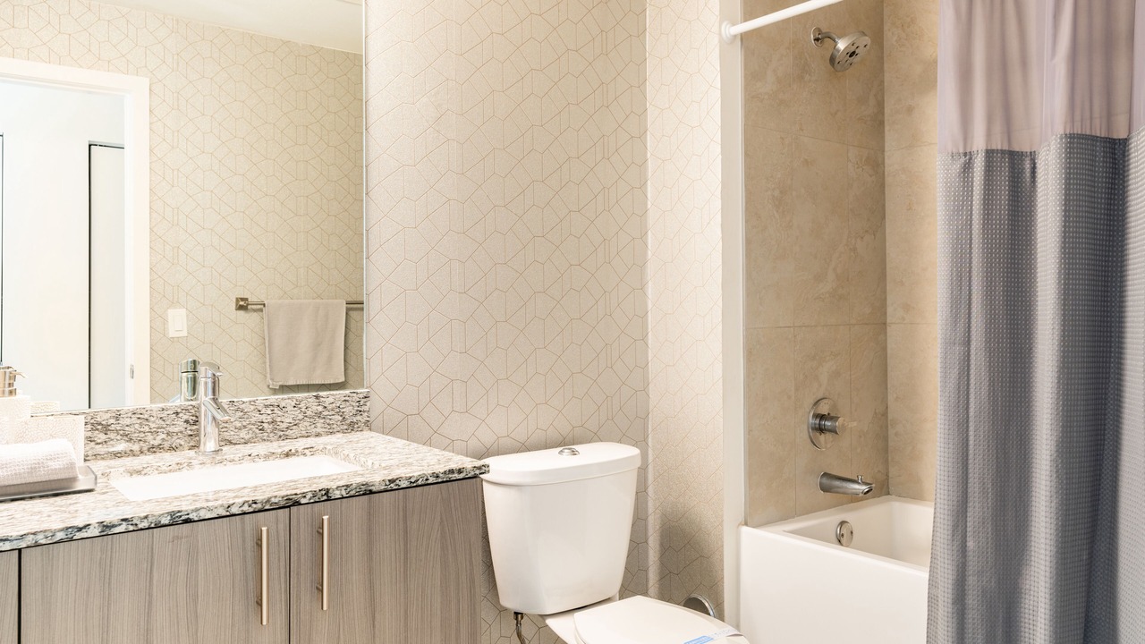 Photo of Bathroom in Doral