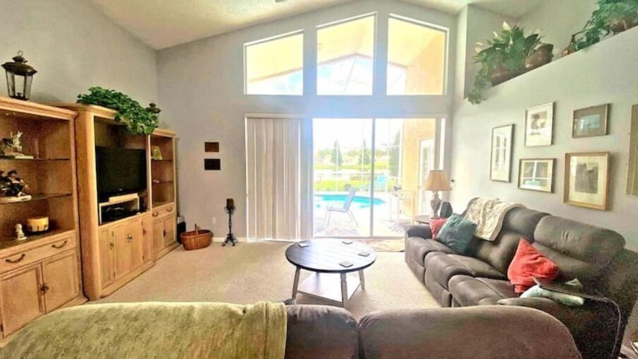 Photo of Outdoor in Boyette Springs