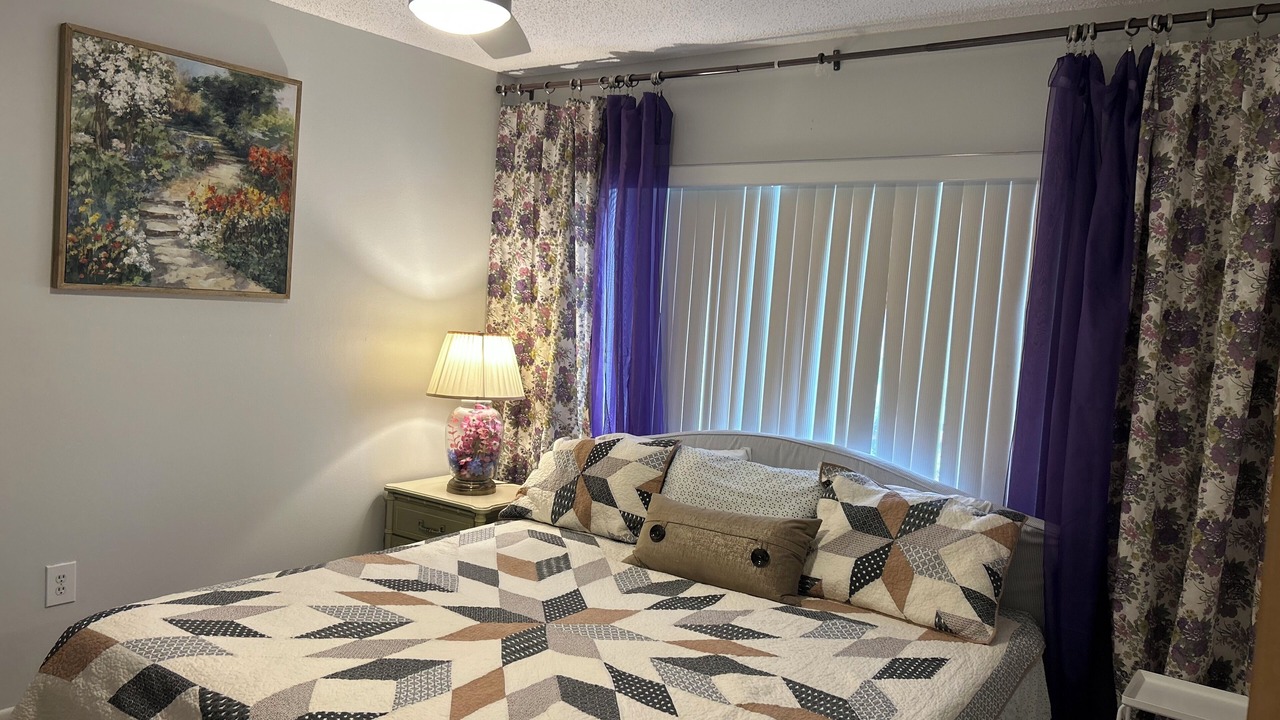 Photo of Bedroom in Englewood