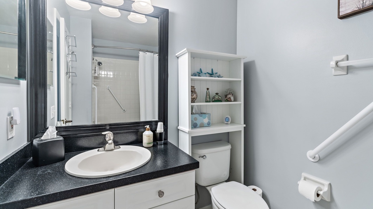 Photo of Bathroom in Bonita Springs