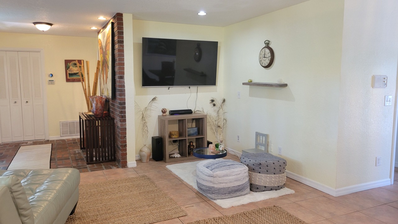 Photo of Livingroom in Fort Pierce