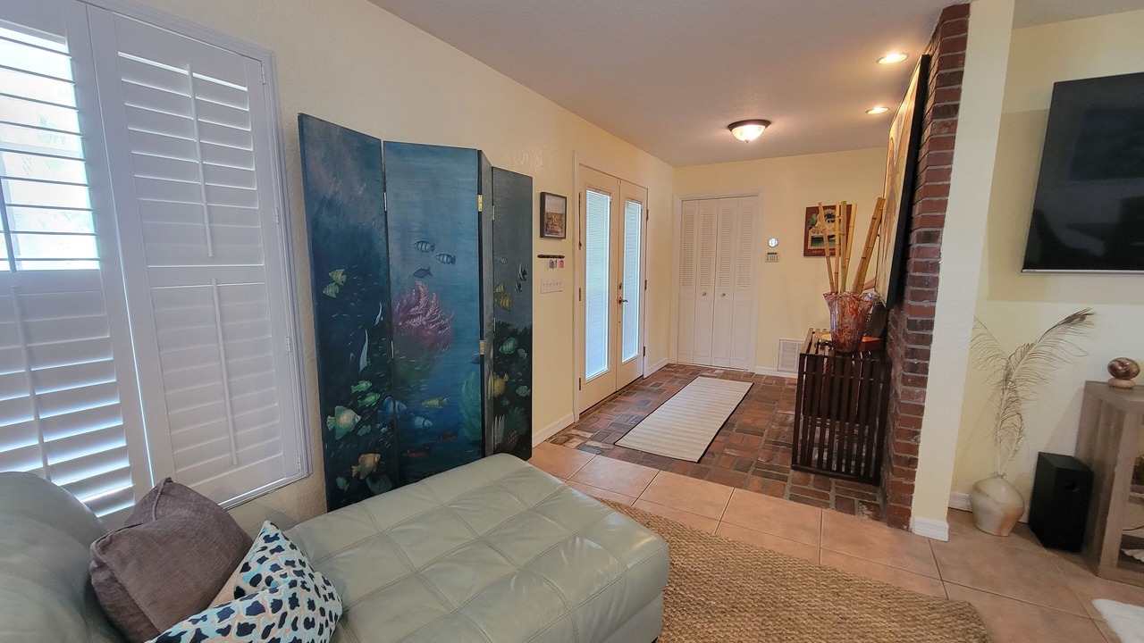 Photo of Livingroom in Fort Pierce