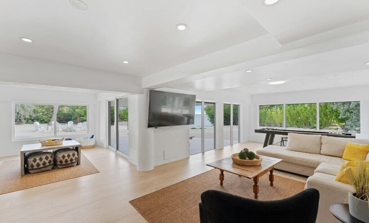 Photo of Livingroom in Upper Matecumbe Key