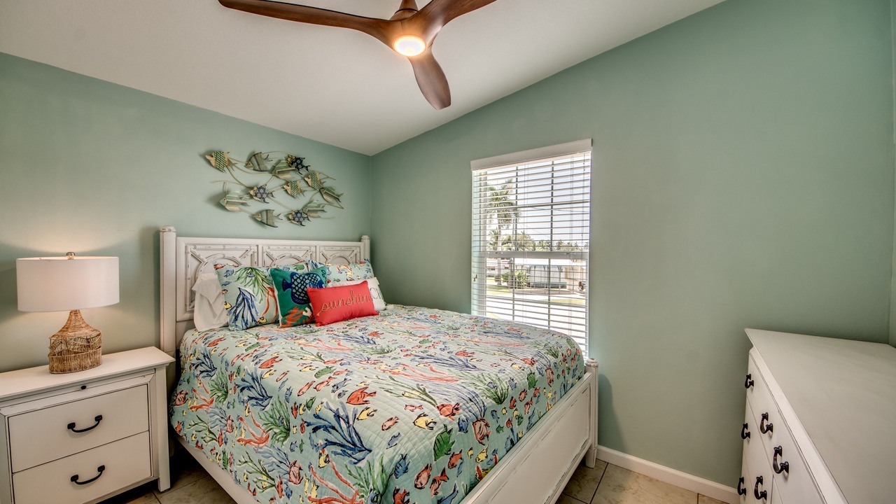 Photo of Bedroom in Saint James City