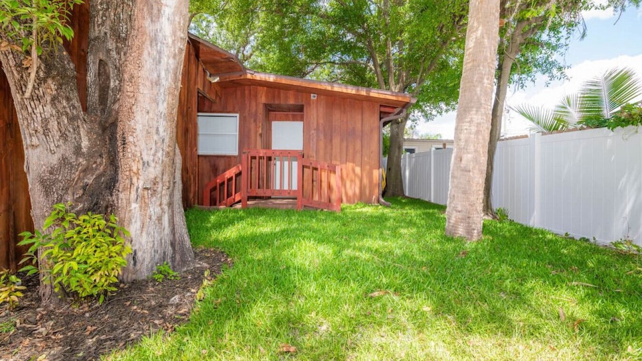 Photo of Outdoor in Riverview