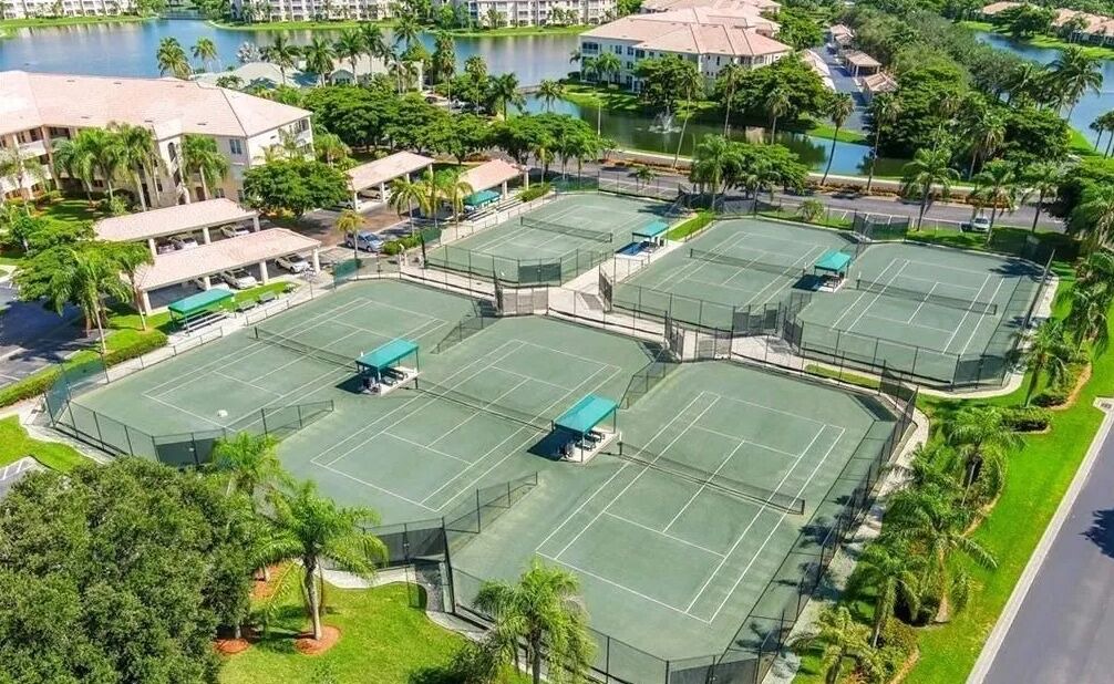 Photo of Others in Tropical Cove