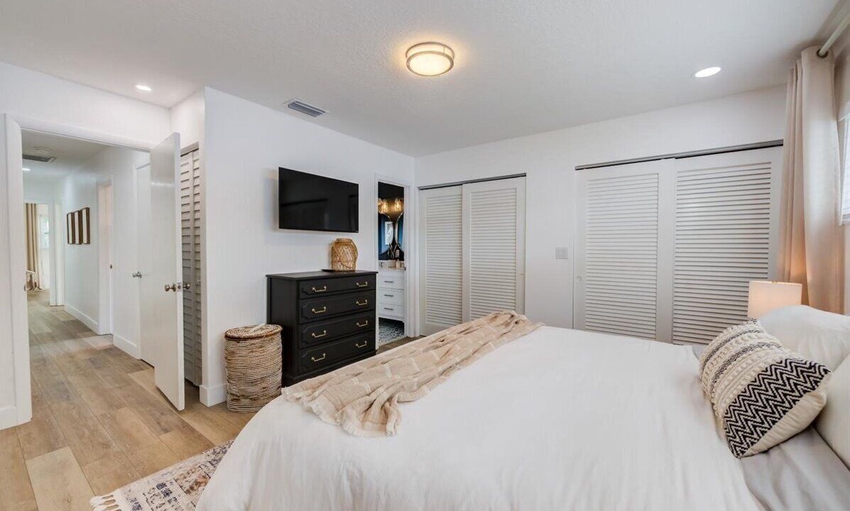 Photo of Bedroom in Maximo Moorings
