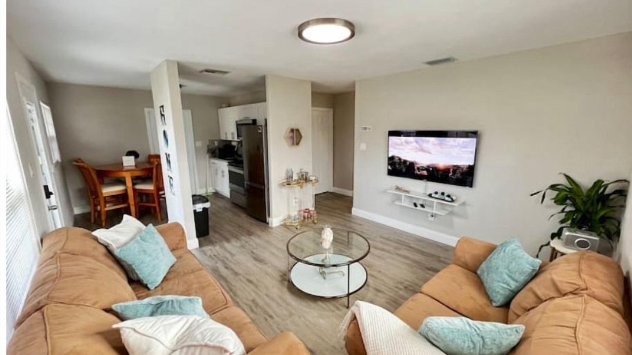 Photo of Livingroom in Fort Pierce