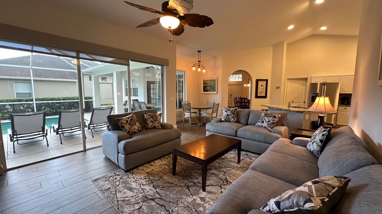 Photo of Bedroom in Central Naples