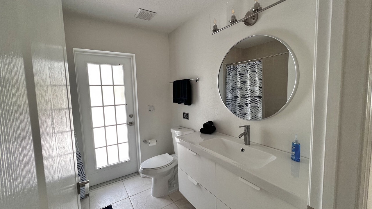 Photo of Bathroom in Port Saint Lucie