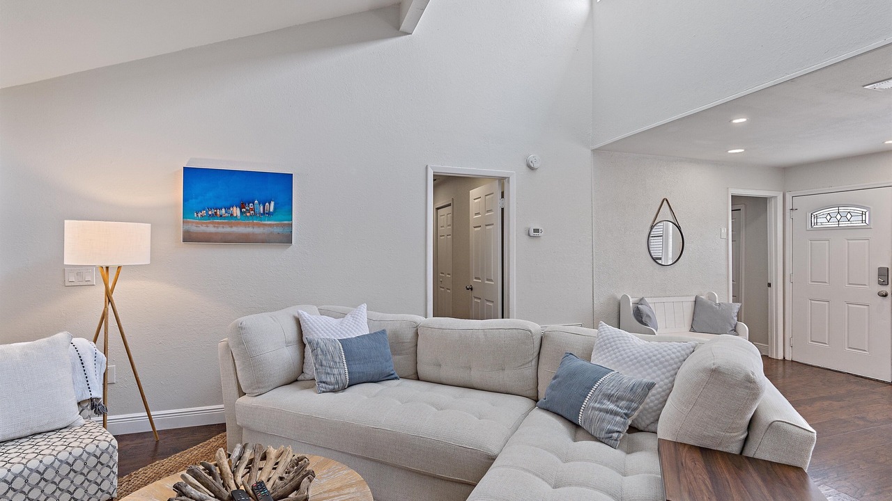 Photo of Bedroom in Lake Sarasota