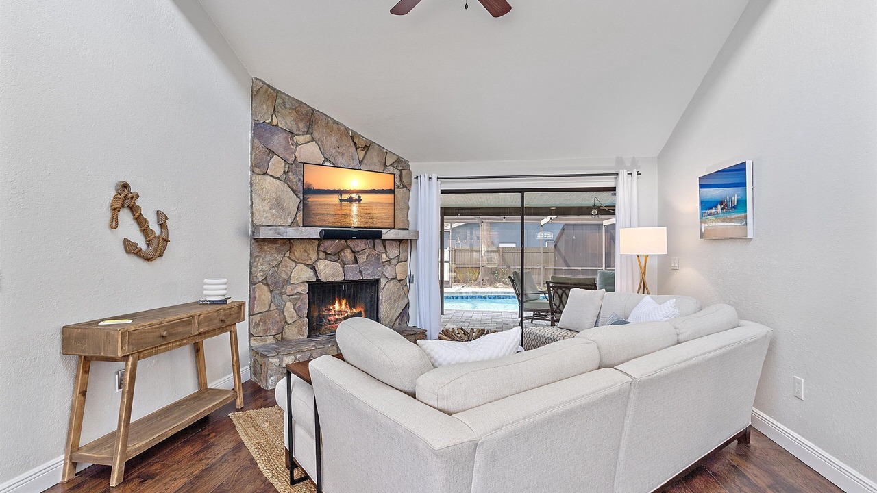 Photo of Livingroom in Lake Sarasota