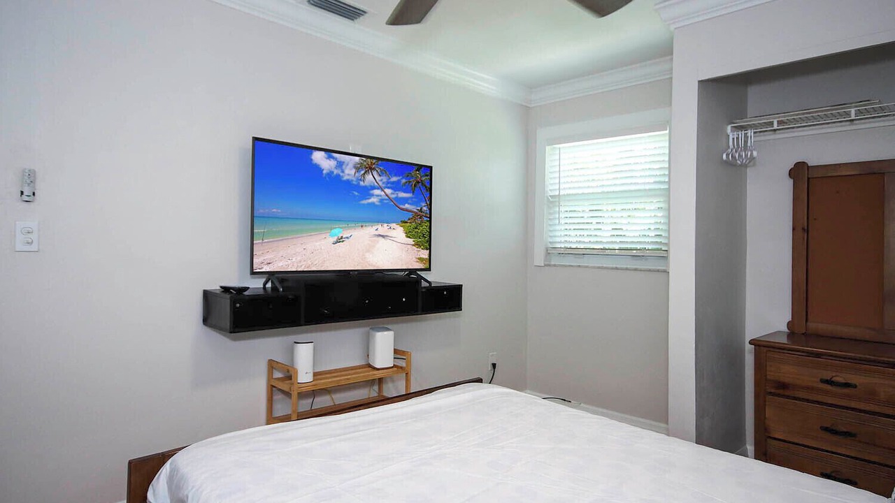 Photo of Bedroom in Gumbo Limbo