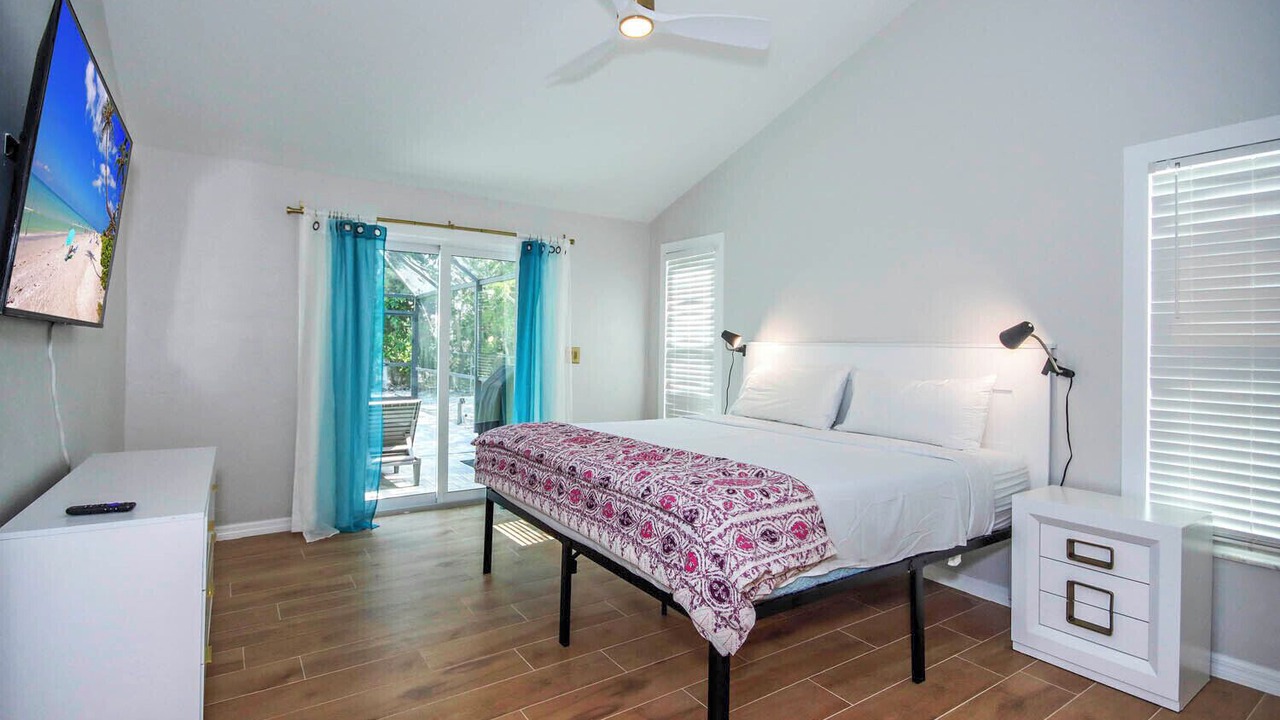 Photo of Bedroom in Gumbo Limbo