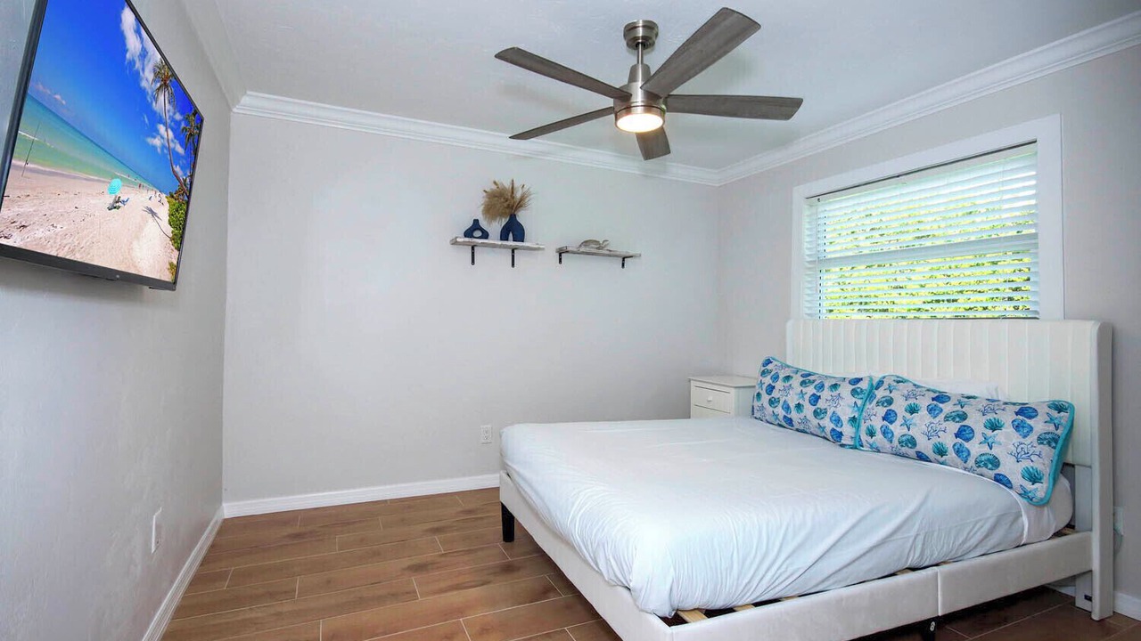 Photo of Bedroom in Gumbo Limbo
