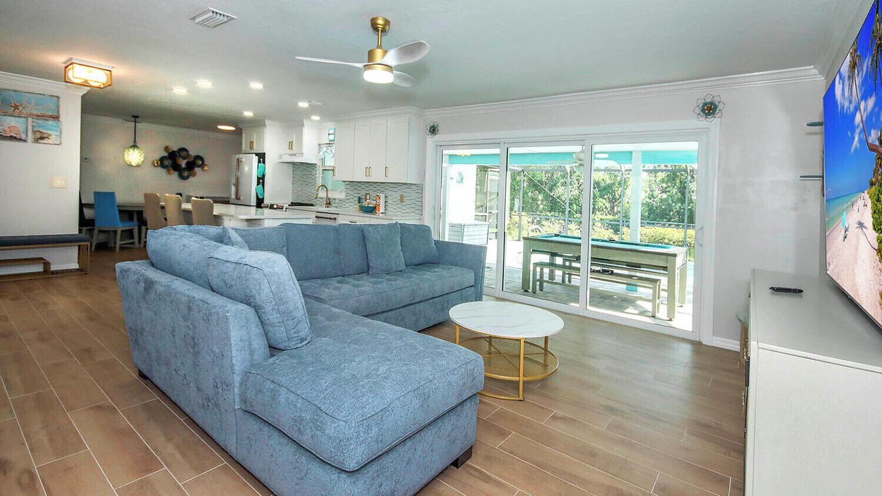 Photo of Livingroom in Gumbo Limbo