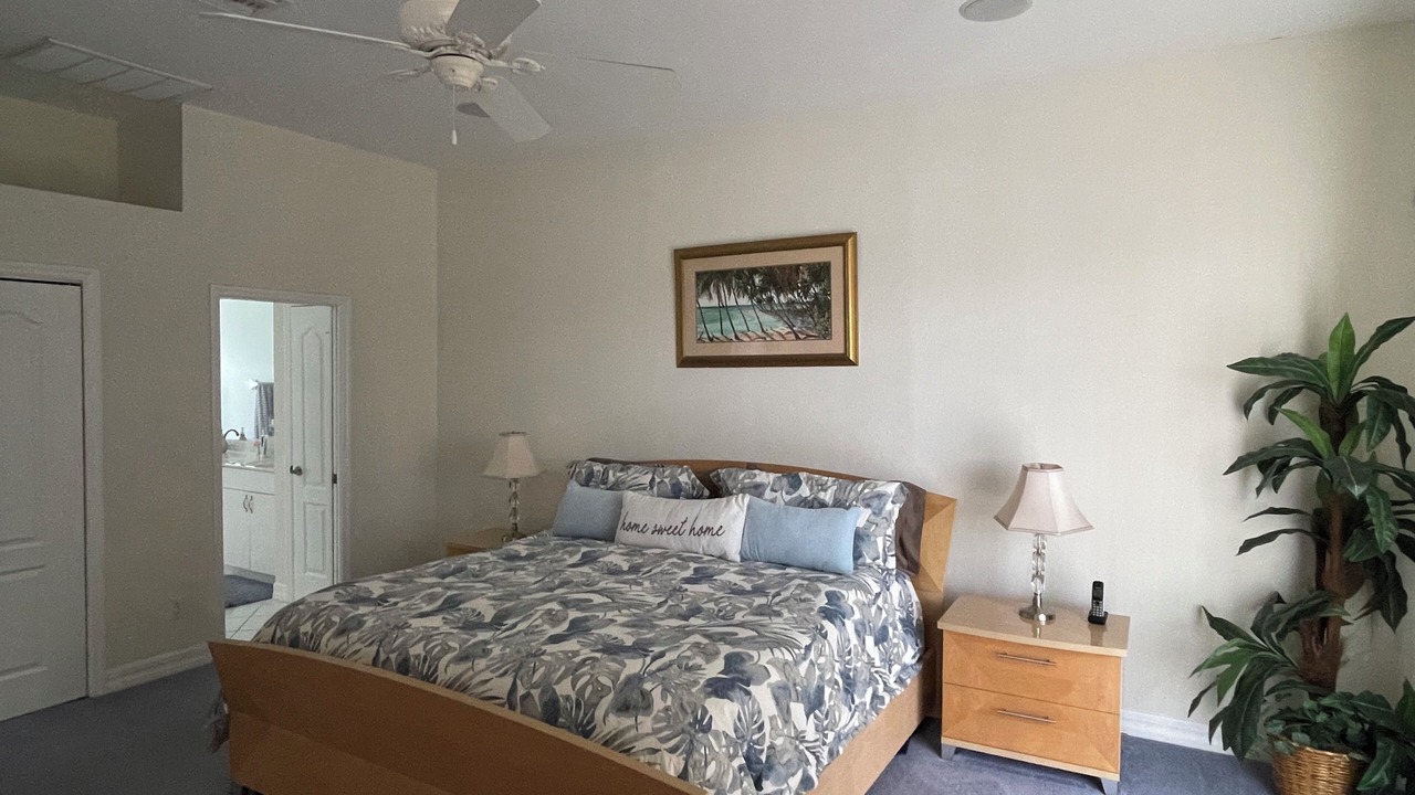 Photo of Bedroom in Yacht Club