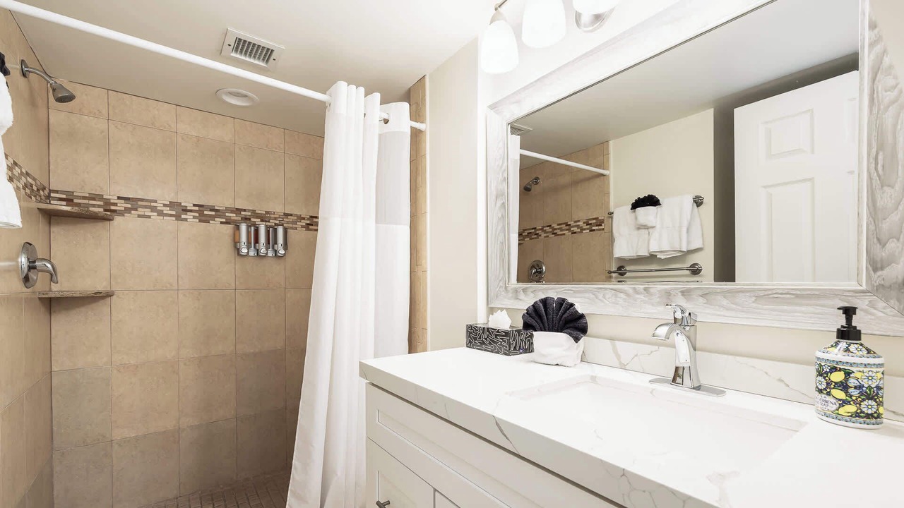 Photo of Bathroom in Tavernier