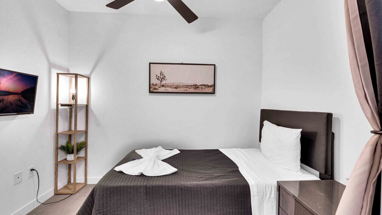 Photo of Bedroom in Overtown