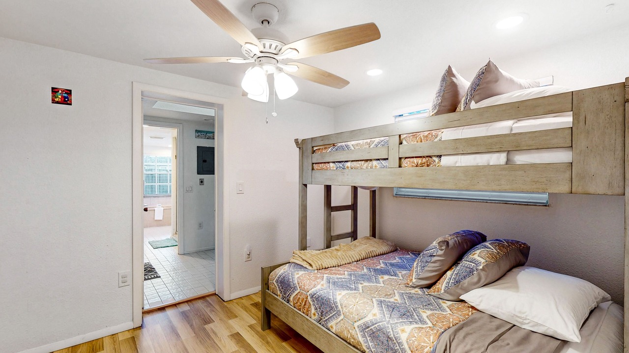 Photo of Bedroom in South Gate Ridge