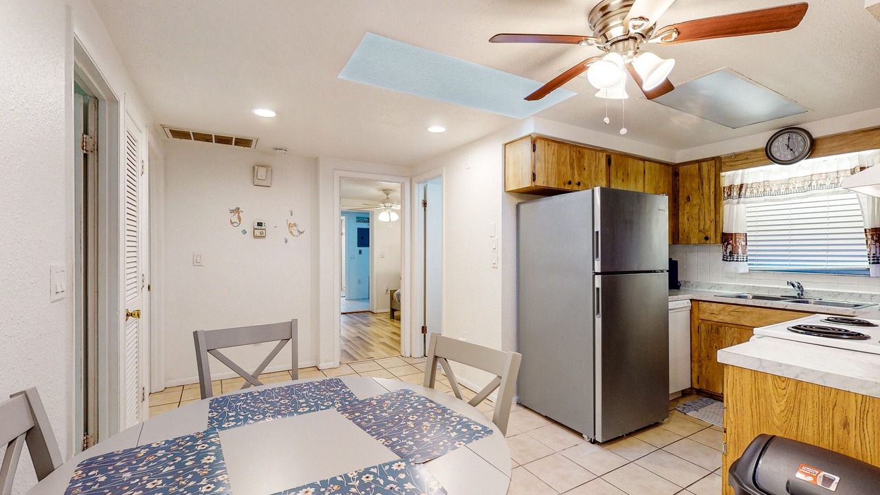 Photo of Kitchen in South Gate Ridge
