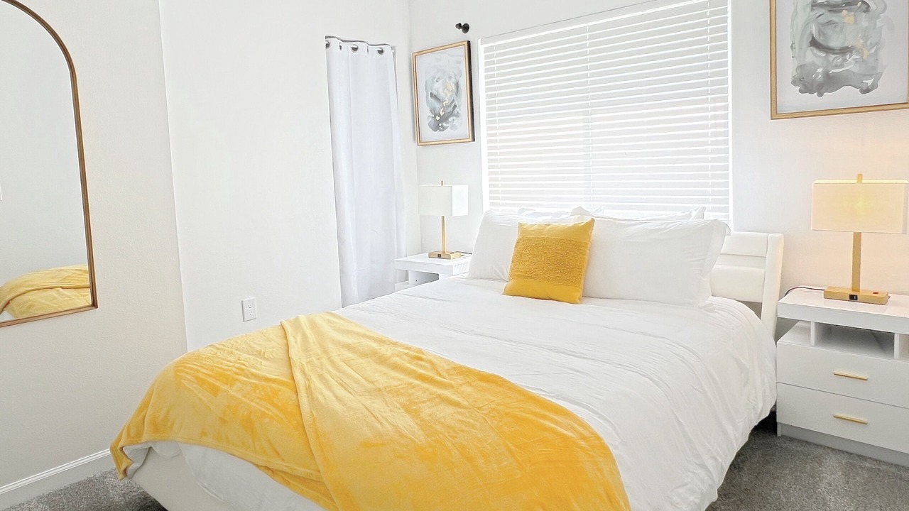 Photo of Bedroom in Bahama Bay